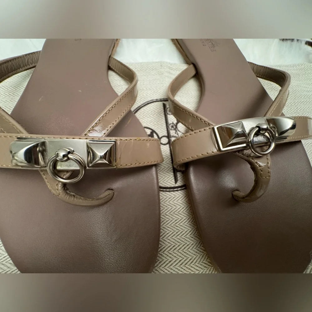 Hermes Corfou Leather Sandals